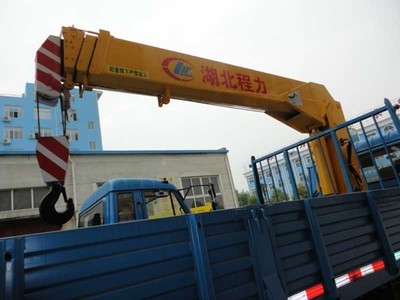 張家界隨車吊采購(gòu)指南 廠家、供應(yīng)商、報(bào)價(jià)與資料查詢